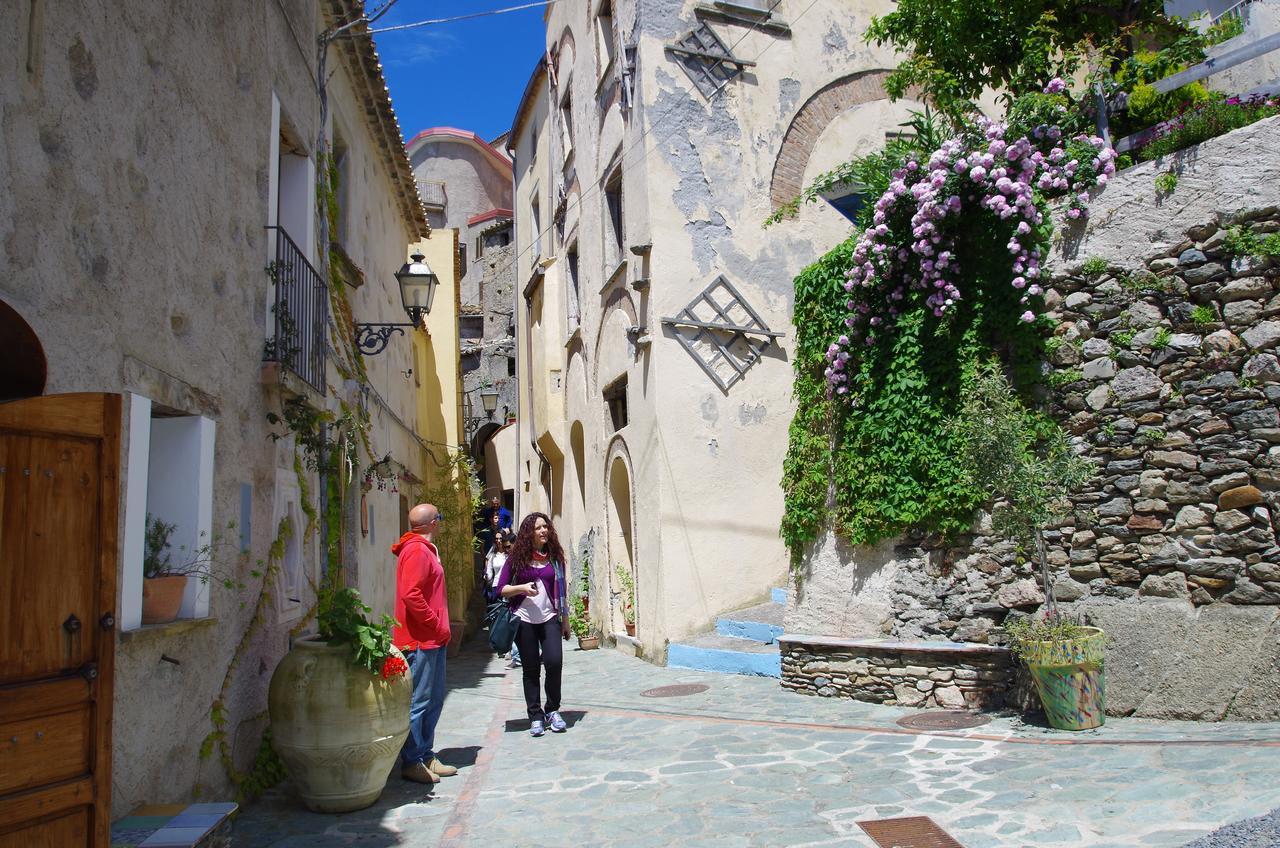 Albergo Diffuso Ecobelmonte Белмонте Калабро Екстериор снимка